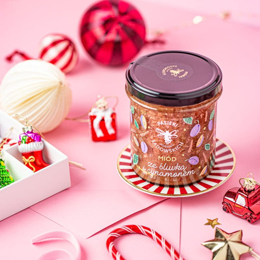 Miód ze śliwką i cynamonem
