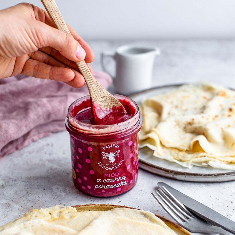 Miód z czarną porzeczką